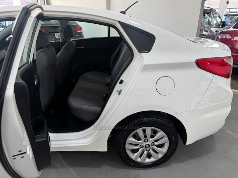 HB20S 1.6 COMFORT PLUS 16V FLEX 4P MANUAL - 2017 - SANTA CRUZ DO SUL