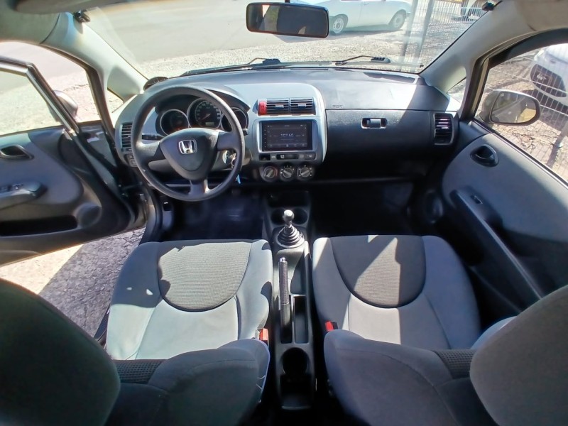 FIT 1.4 LXL 8V FLEX 4P MANUAL - 2006 - FARROUPILHA
