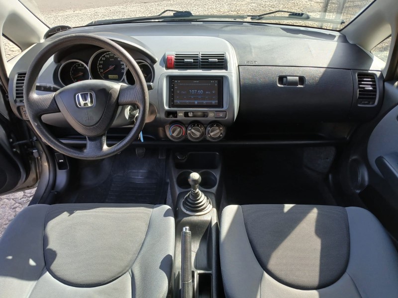 FIT 1.4 LXL 8V FLEX 4P MANUAL - 2006 - FARROUPILHA