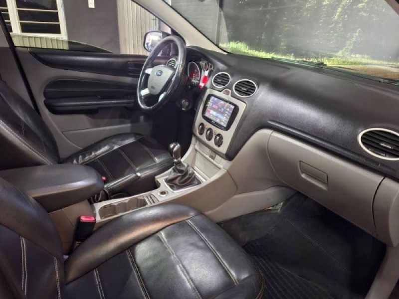 FOCUS 1.6 GLX 8V FLEX 4P MANUAL - 2013 - CAXIAS DO SUL