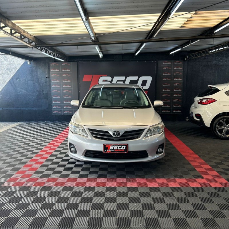 COROLLA 2.0 XEI 16V FLEX 4P AUTOMÁTICO - 2012 - PASSO FUNDO