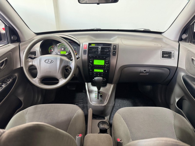 TUCSON 2.0 MPFI GLS 16V 143CV 2WD FLEX 4P AUTOMÁTICO - 2013 - SANTA CRUZ DO SUL