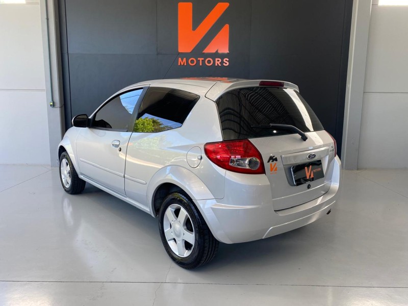 KA 1.6 MPI 8V FLEX 2P MANUAL - 2009 - CARLOS BARBOSA