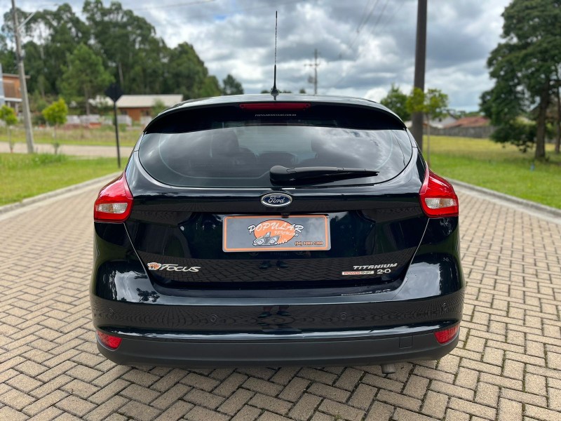 FOCUS 2.0 TITANIUM 16V FLEX 4P AUTOMÁTICO - 2016 - CANELA