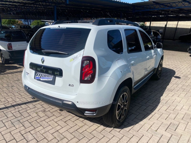 DUSTER 2.0 DAKAR 4X4 16V FLEX 4P MANUAL - 2016 - CANELA