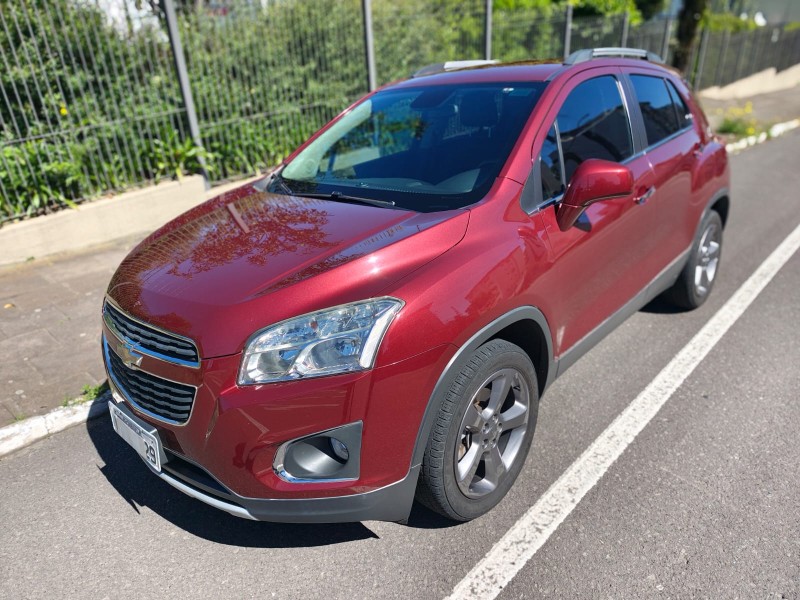 TRACKER 1.8 MPFI LTZ 4X2 16V FLEX 4P AUTOMÁTICO - 2015 - FARROUPILHA