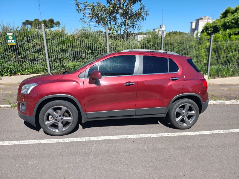 TRACKER 1.8 MPFI LTZ 4X2 16V FLEX 4P AUTOMÁTICO - 2015 - FARROUPILHA