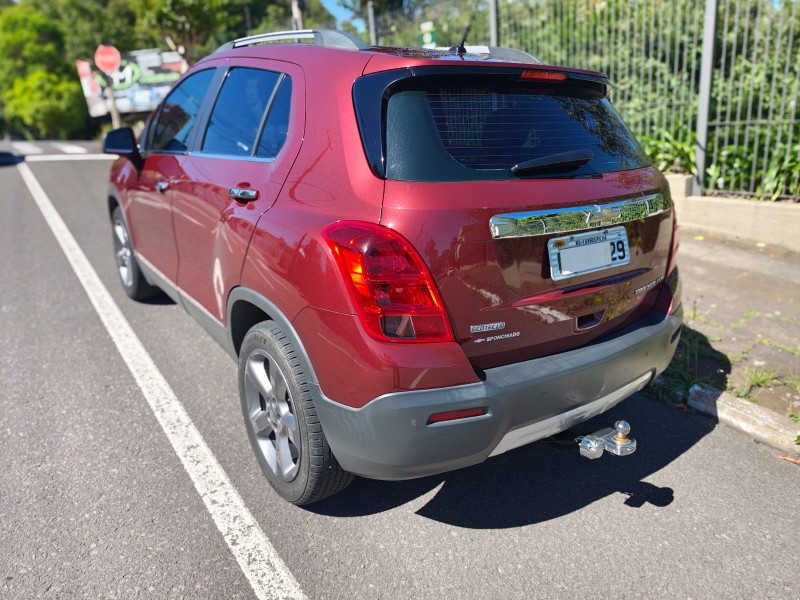 TRACKER 1.8 MPFI LTZ 4X2 16V FLEX 4P AUTOMÁTICO - 2015 - FARROUPILHA