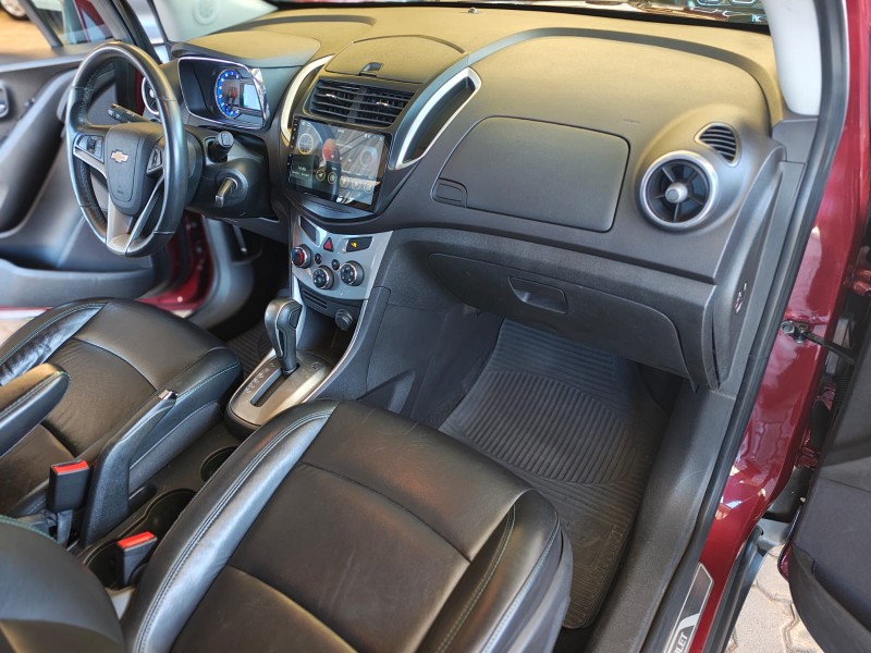 TRACKER 1.8 MPFI LTZ 4X2 16V FLEX 4P AUTOMÁTICO - 2015 - FARROUPILHA