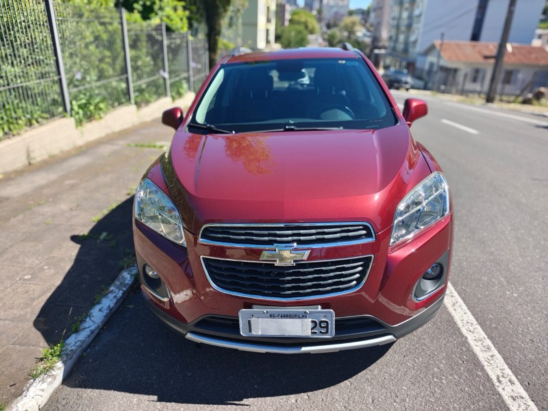 TRACKER 1.8 MPFI LTZ 4X2 16V FLEX 4P AUTOMÁTICO - 2015 - FARROUPILHA