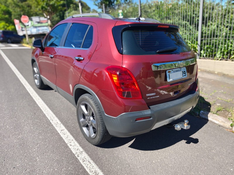 TRACKER 1.8 MPFI LTZ 4X2 16V FLEX 4P AUTOMÁTICO - 2015 - FARROUPILHA