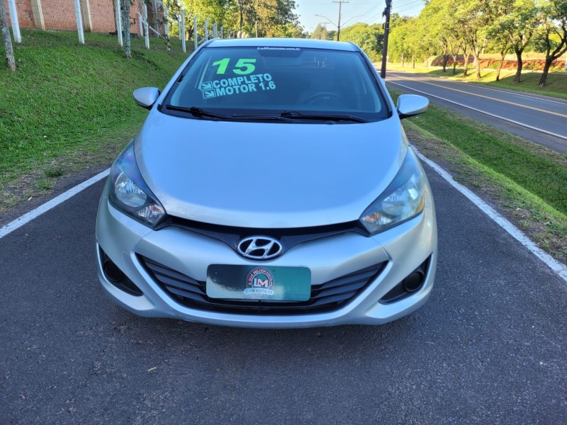 HB20S 1.6 COMFORT PLUS 16V FLEX 4P MANUAL - 2015 - VENâNCIO AIRES