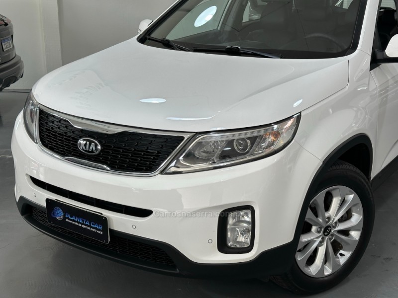 SORENTO 2.4 EX 4X2 16V GASOLINA 4P AUTOMÁTICO - 2015 - SANTA CRUZ DO SUL