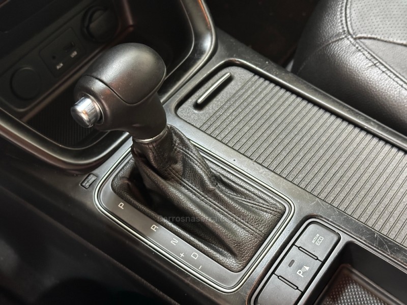 SORENTO 2.4 EX 4X2 16V GASOLINA 4P AUTOMÁTICO - 2015 - SANTA CRUZ DO SUL