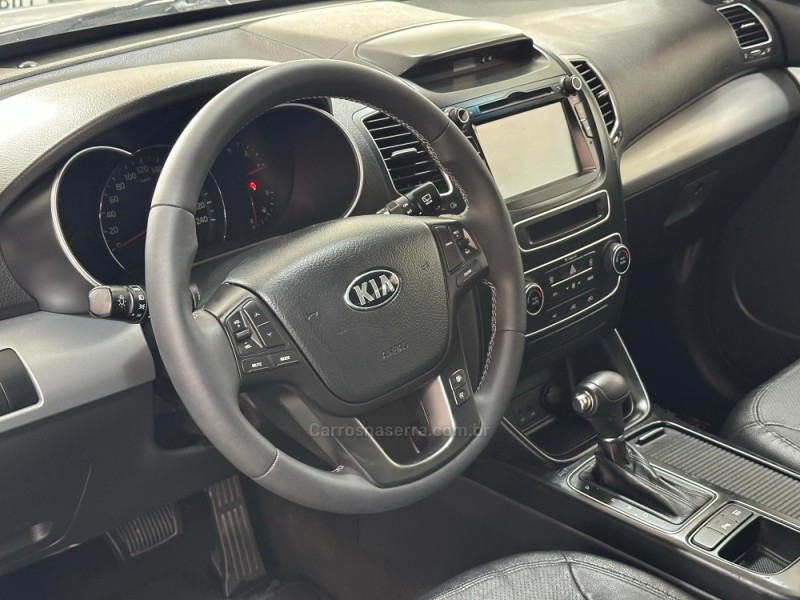 SORENTO 2.4 EX 4X2 16V GASOLINA 4P AUTOMÁTICO - 2015 - SANTA CRUZ DO SUL
