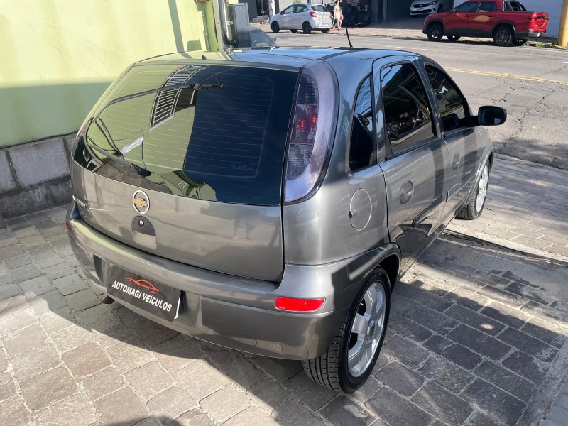 CORSA 1.4 MPFI MAXX 8V FLEX 4P MANUAL - 2011 - CAXIAS DO SUL