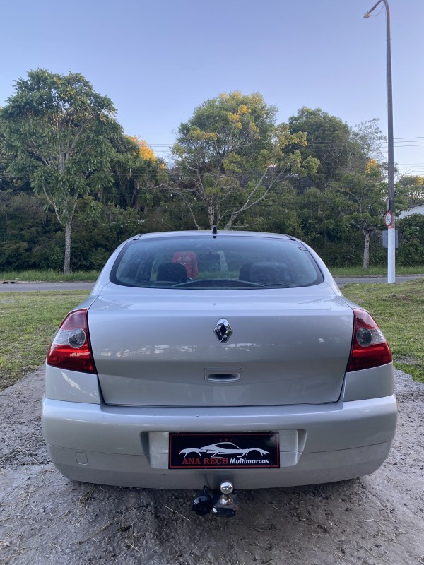 MÉGANE 1.6 DYNAMIQUE 16V FLEX 4P MANUAL - 2008 - CAXIAS DO SUL