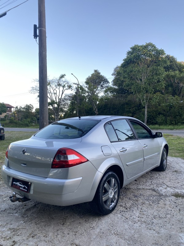 MÉGANE 1.6 DYNAMIQUE 16V FLEX 4P MANUAL - 2008 - CAXIAS DO SUL