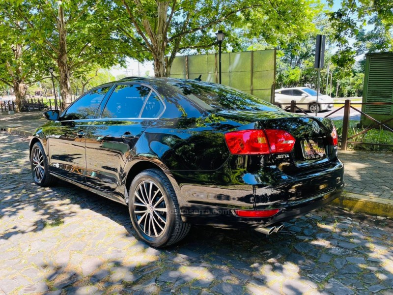 JETTA 2.0 TSI HIGHLINE 200CV GASOLINA 4P TIPTRONIC - 2012 - NOVO HAMBURGO