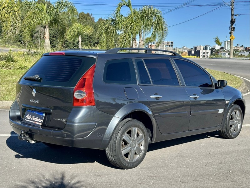 MÉGANE 2.0 DYNAMIQUE GRAND TOUR 16V GASOLINA 4P MANUAL - 2007 - CAXIAS DO SUL