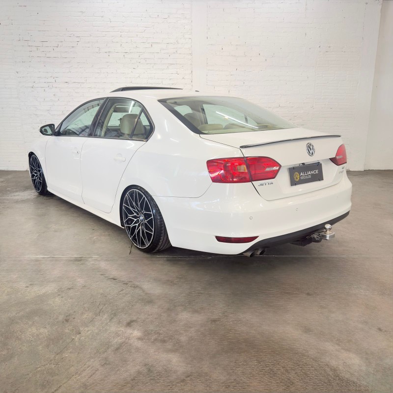 JETTA 2.0 COMFORTLINE FLEX 4P TIPTRONIC - 2013 - CAXIAS DO SUL