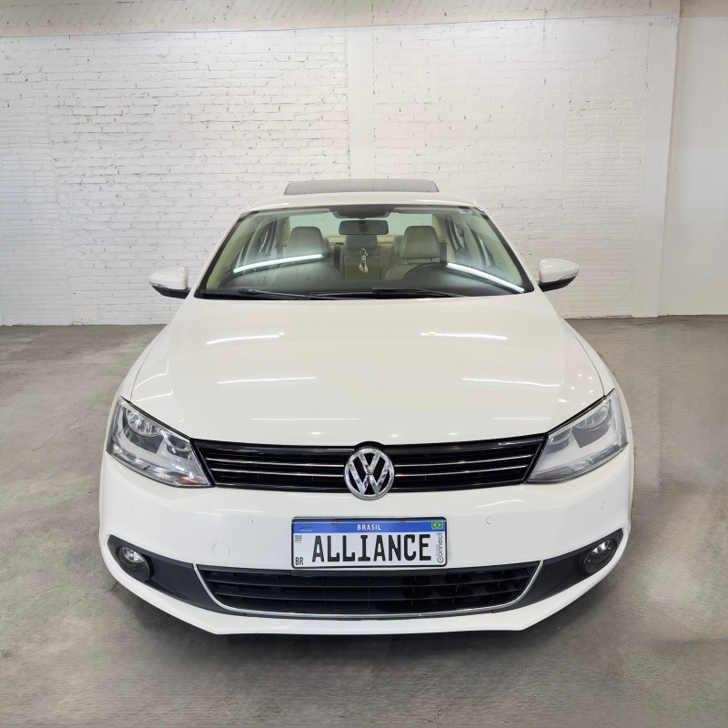 JETTA 2.0 COMFORTLINE FLEX 4P TIPTRONIC - 2013 - CAXIAS DO SUL