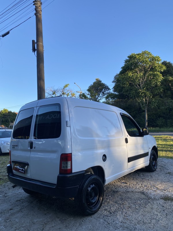 PARTNER 1.6 FURGÃO 16V GASOLINA 2P MANUAL - 2011 - CAXIAS DO SUL