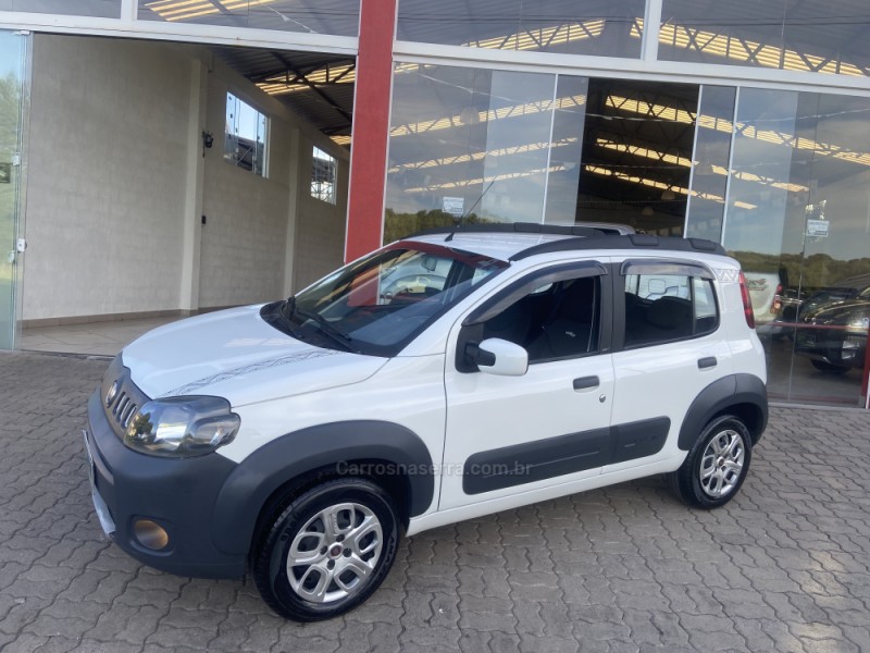 UNO 1.4 EVO WAY 8V FLEX 4P MANUAL - 2011 - NOVA PRATA