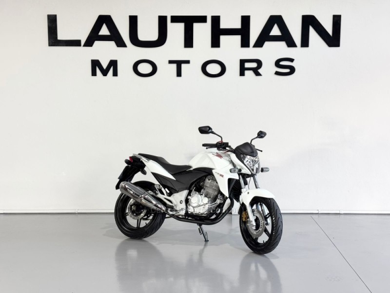 cb 300r  2014 novo hamburgo
