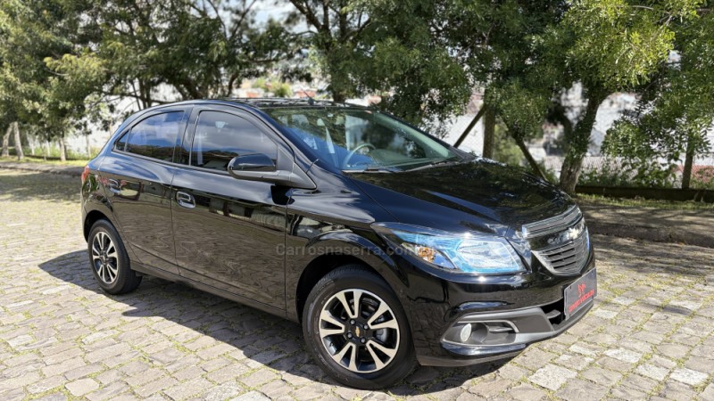 ONIX 1.4 MPFI LT 8V FLEX 4P MANUAL - 2014 - CAXIAS DO SUL