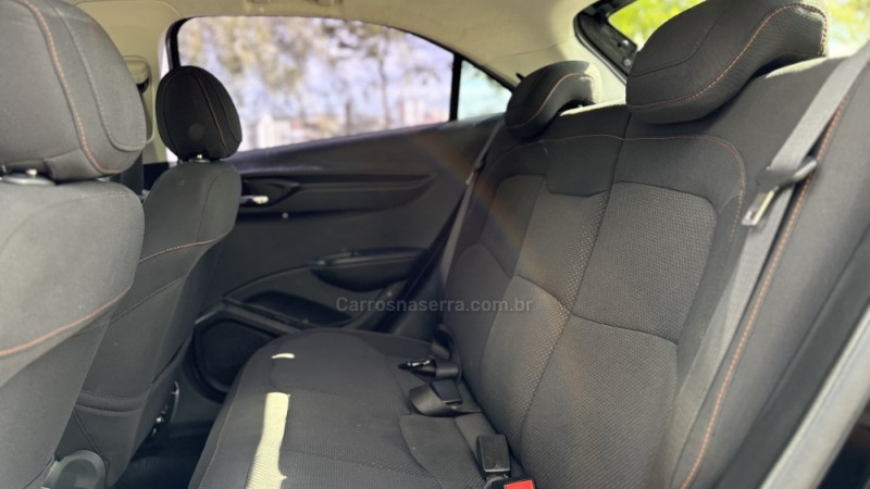 ONIX 1.4 MPFI LT 8V FLEX 4P MANUAL - 2014 - CAXIAS DO SUL