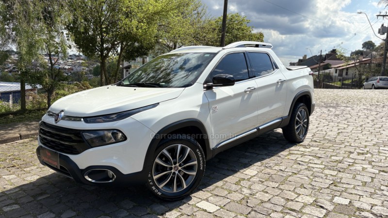 toro 2.0 16v turbo diesel volcano at9 4x4 automatico 2020 caxias do sul