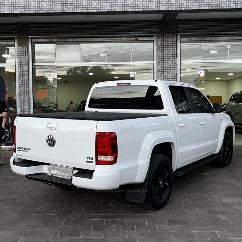AMAROK 2.0 TRENDLINE 4X4 CD 16V TURBO INTERCOOLER DIESEL 4P AUTOMÁTICO - 2016 - VACARIA