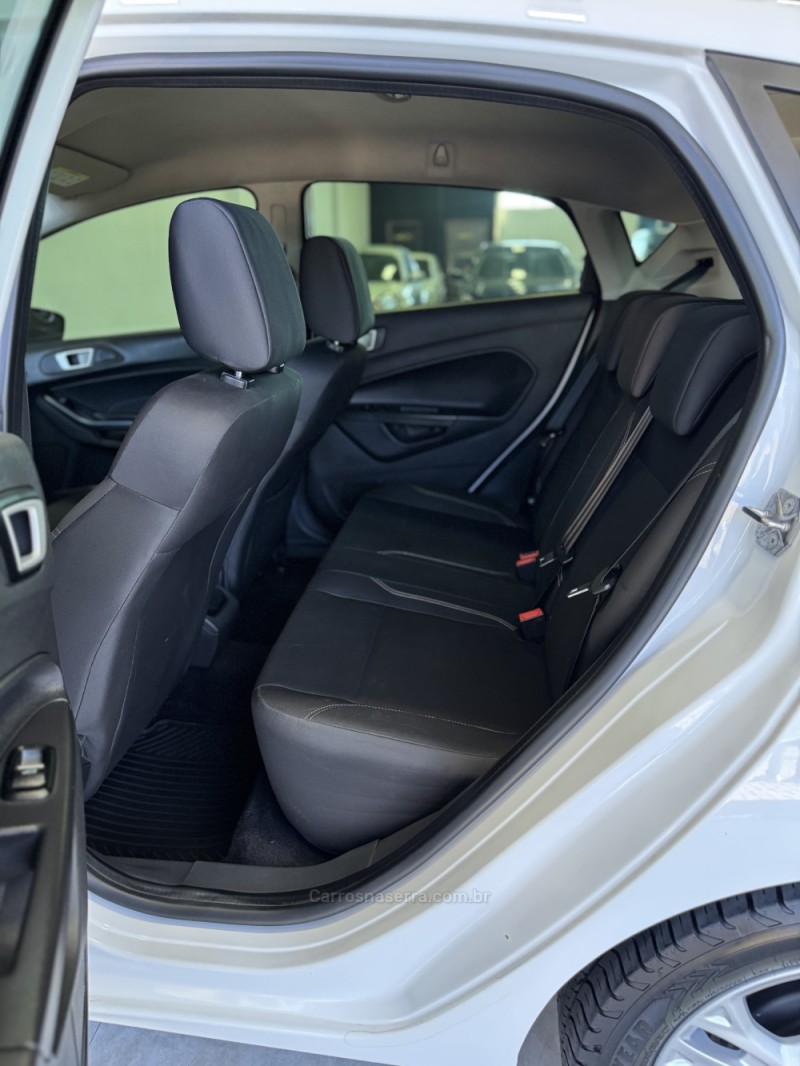 FIESTA 1.6 SEL HATCH 16V FLEX 4P AUTOMÁTICO - 2017 - CAXIAS DO SUL