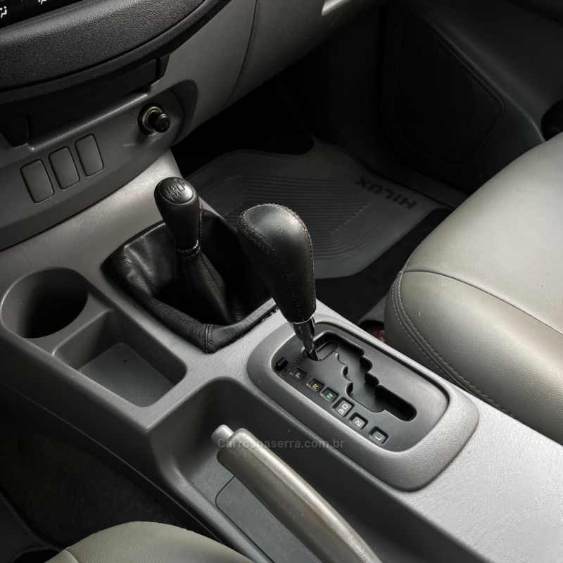 HILUX 3.0 SRV 4X4 CD 16V TURBO INTERCOOLER DIESEL 4P AUTOMÁTICO - 2010 - VACARIA