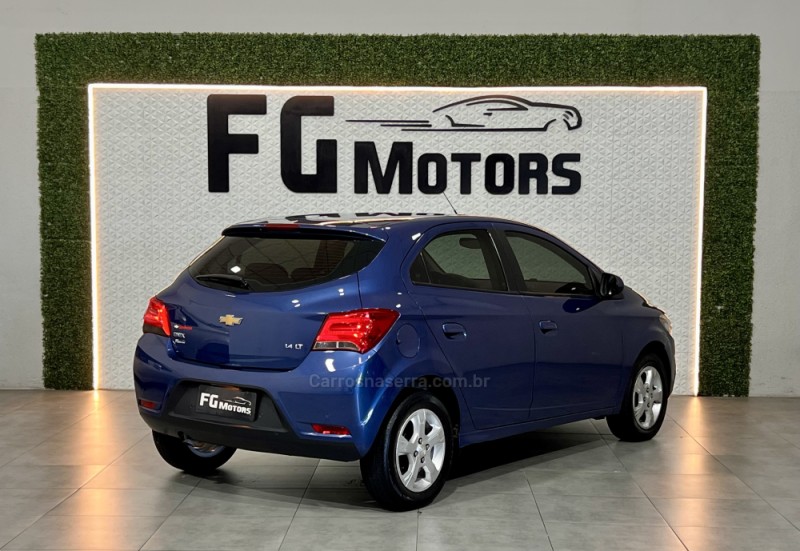 ONIX 1.4 MPFI LT 8V FLEX 4P MANUAL - 2019 - NOVO HAMBURGO