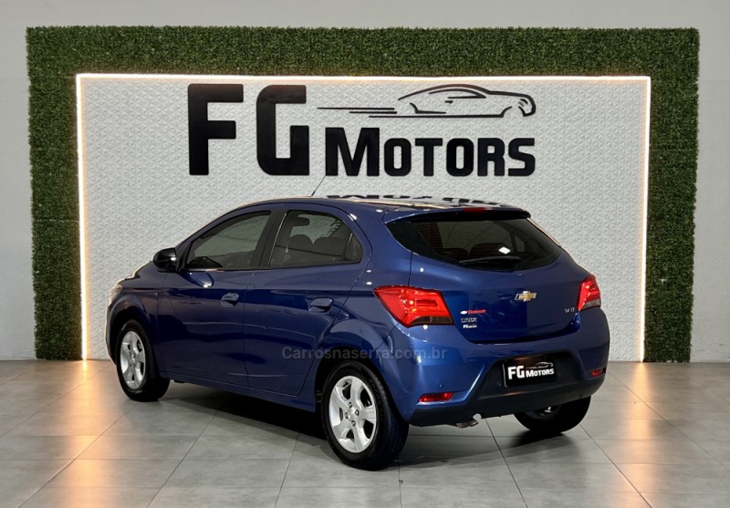 ONIX 1.4 MPFI LT 8V FLEX 4P MANUAL - 2019 - NOVO HAMBURGO