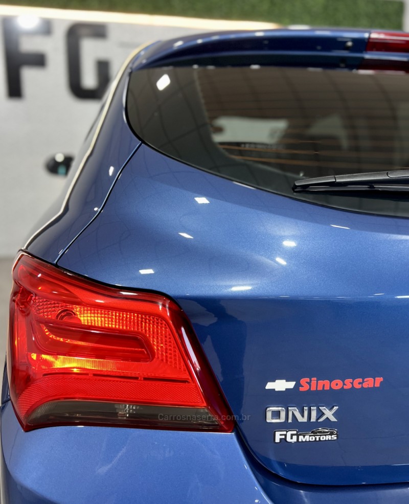 ONIX 1.4 MPFI LT 8V FLEX 4P MANUAL - 2019 - NOVO HAMBURGO