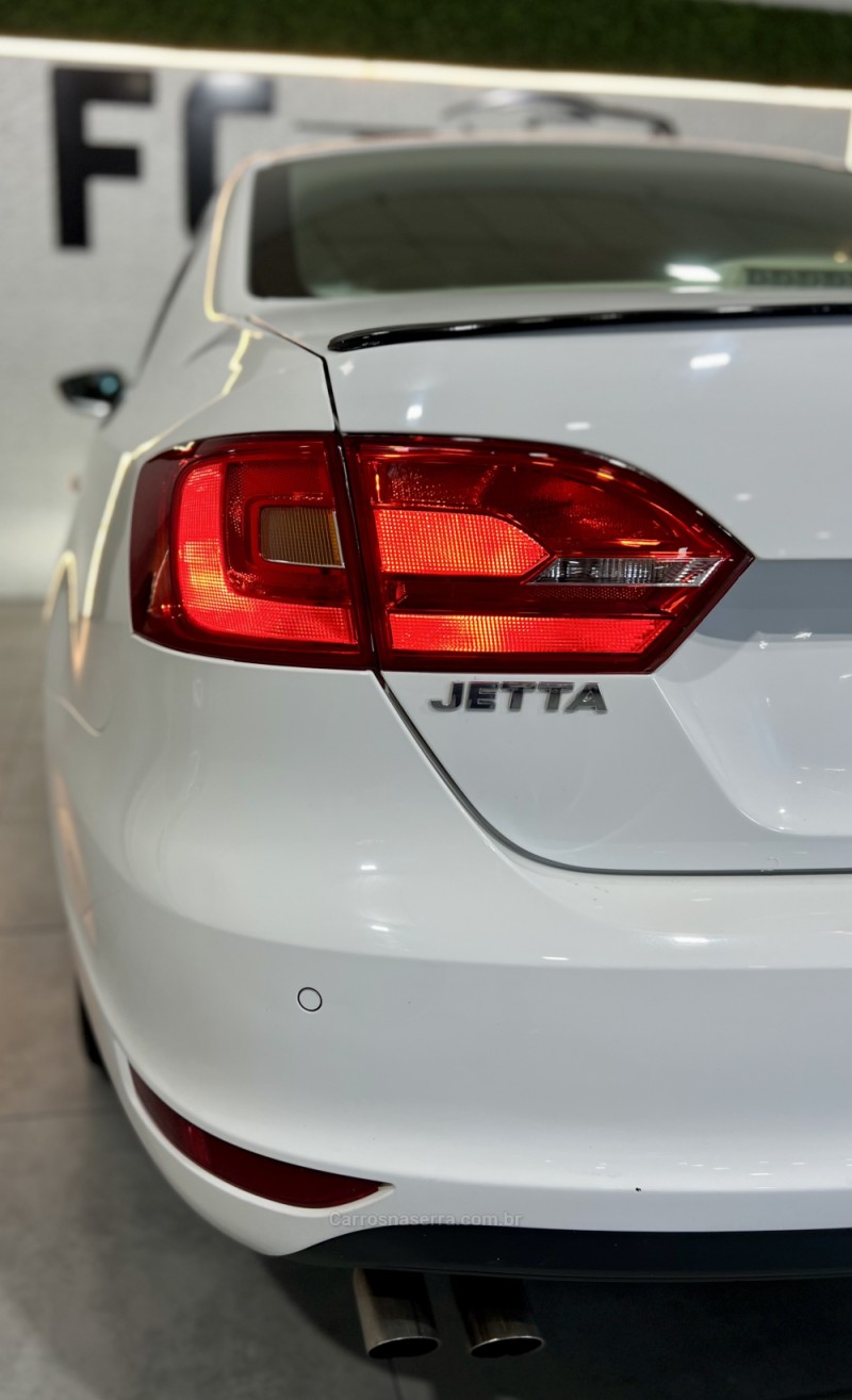 JETTA 2.0 COMFORTLINE FLEX 4P TIPTRONIC - 2013 - NOVO HAMBURGO