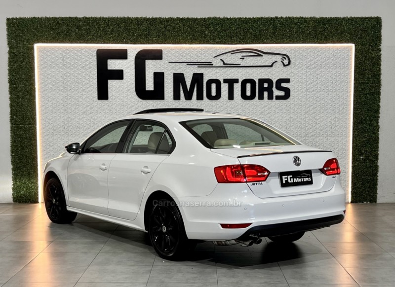JETTA 2.0 COMFORTLINE FLEX 4P TIPTRONIC - 2013 - NOVO HAMBURGO