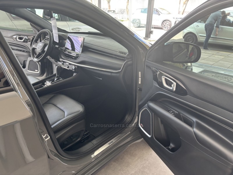 COMPASS 1.3 SERIE S T270 16V TURBO FLEX 4P AUTOMÁTICO - 2023 - BENTO GONçALVES