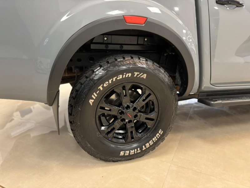 FRONTIER 2.3 PRO4X 4X4 CD BI-TURBO DIESEL 4P AUTOMÁTICO - 2023 - CARLOS BARBOSA