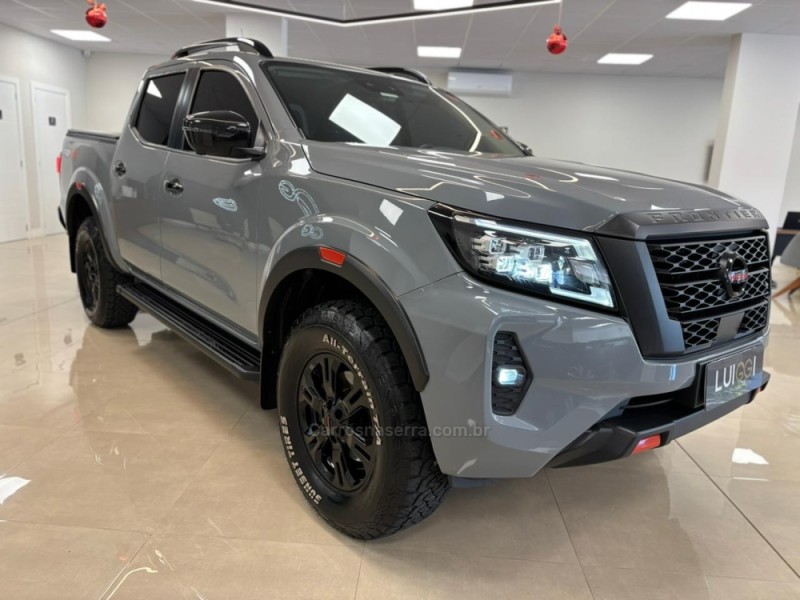 FRONTIER 2.3 PRO4X 4X4 CD BI-TURBO DIESEL 4P AUTOMÁTICO - 2023 - CARLOS BARBOSA