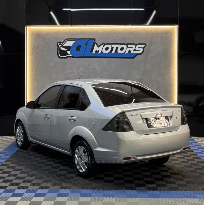 FIESTA 1.6 ROCAM 8V FLEX 4P MANUAL - 2013 - NOVO HAMBURGO