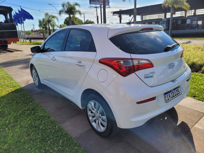 HB20 1.0 COMFORT PLUS 12V FLEX 4P MANUAL - 2018 - CARLOS BARBOSA