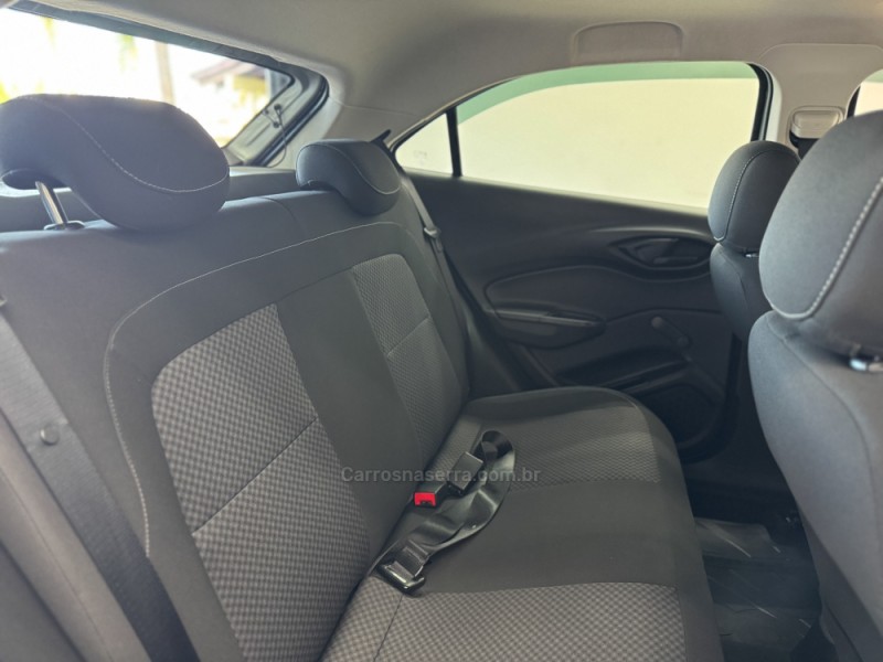 ONIX 1.4 MPFI LT 8V FLEX 4P MANUAL - 2018 - CARLOS BARBOSA