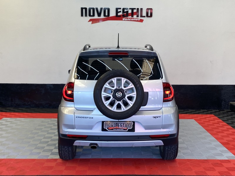 CROSSFOX 1.6 MI FLEX 8V 4P MANUAL - 2014 - CAXIAS DO SUL