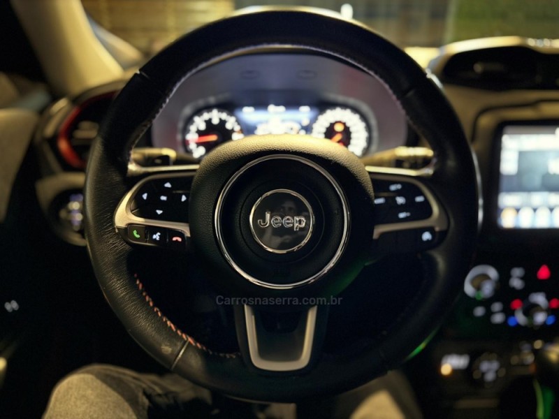 RENEGADE 2.0 16V TURBO DIESEL TRAILHAWK 4P 4X4 AUTOMÁTICO - 2020 - FARROUPILHA