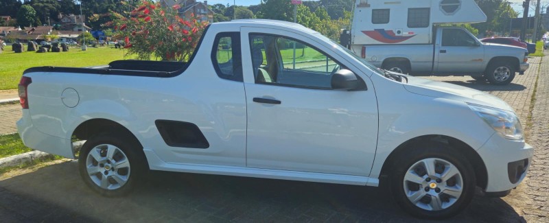 MONTANA 1.4 MPFI LS CS 8V FLEX 2P MANUAL - 2019 - CANELA