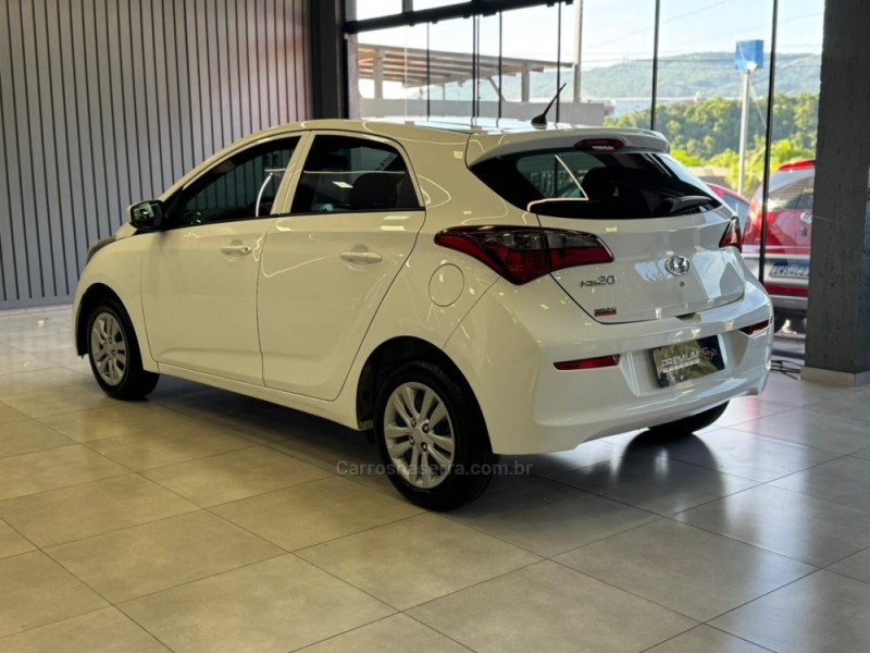 HB20 1.0 UNIQUE 12V FLEX 4P MANUAL - 2019 - DOIS IRMãOS